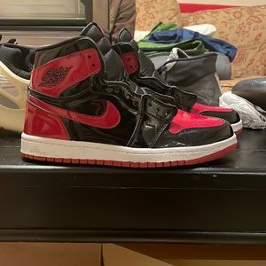 *TAKING OFFERS* Jordan 1 “patent bred”